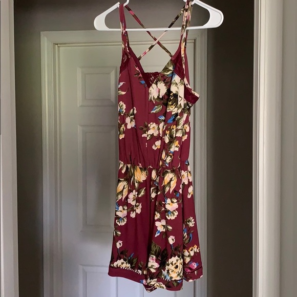 Xhilaration Dresses & Skirts - Floral Maroon Romper